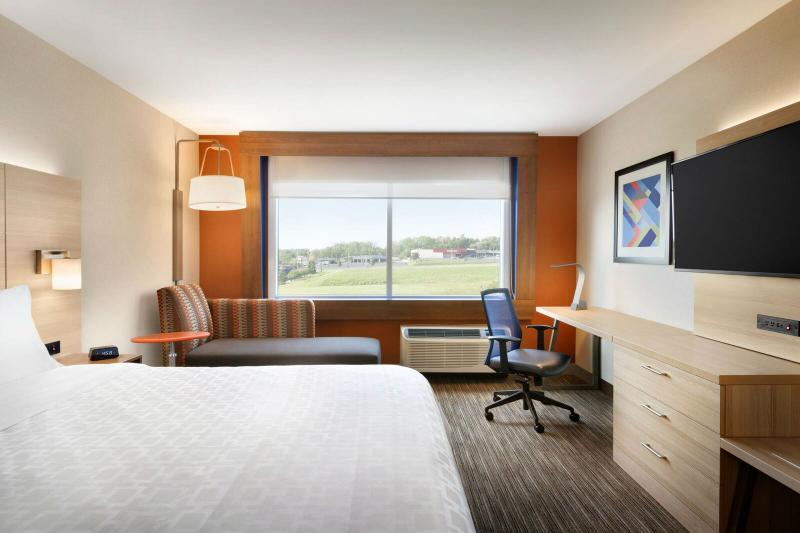 Holiday Inn Express & Suites - Millersburg By Ihg Exteriör bild
